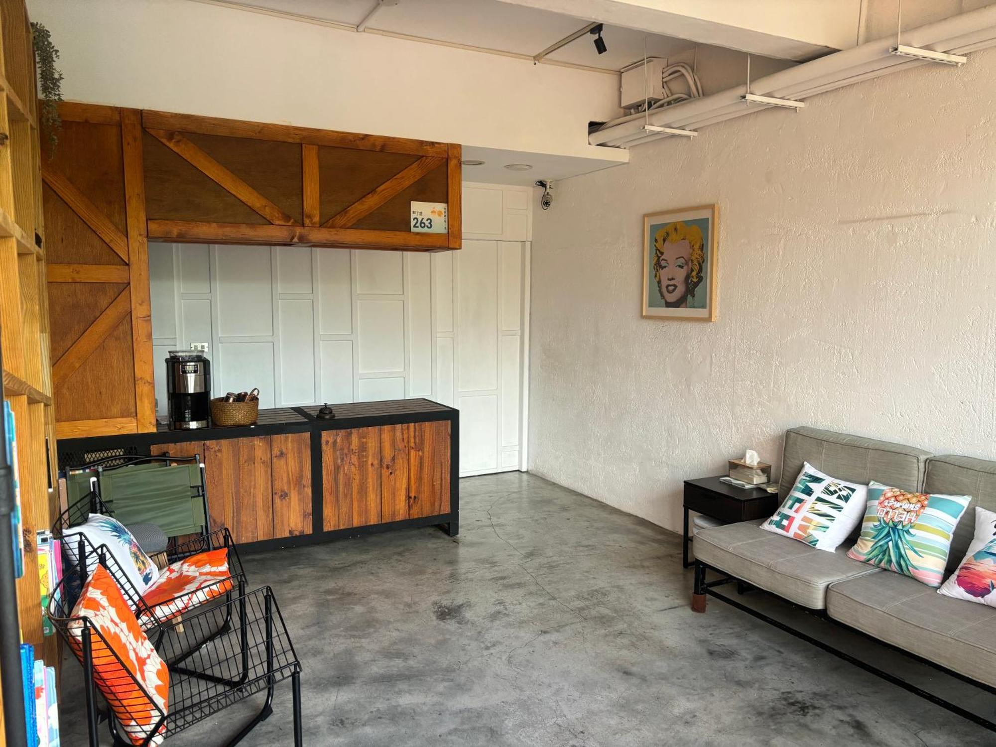 Playful House Bed & Breakfast Kenting Exterior photo