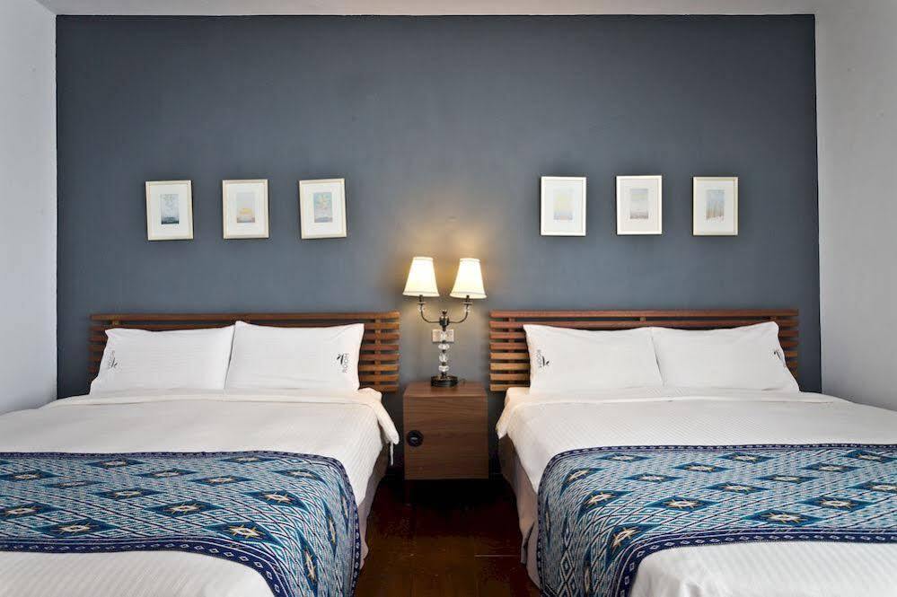 Playful House Bed & Breakfast Kenting Exterior photo